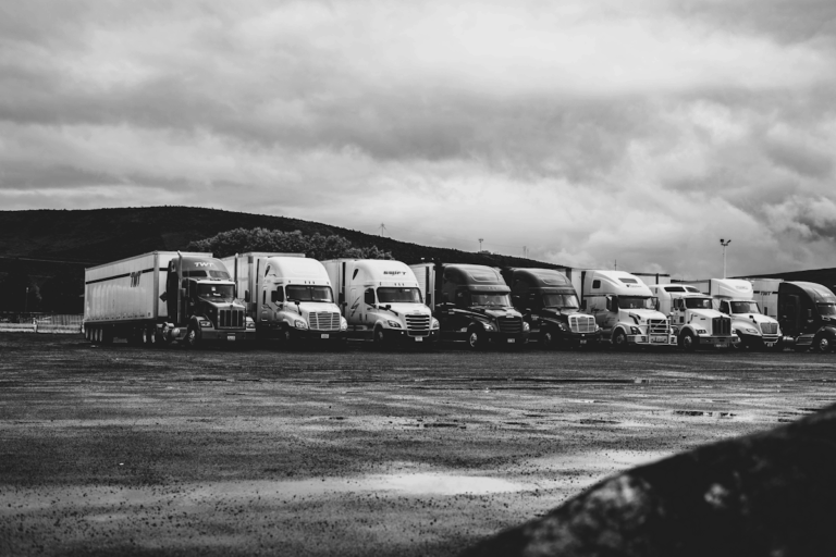 5 Ways Vehicle Tracking Can Boost Your Fleet’s Productivity